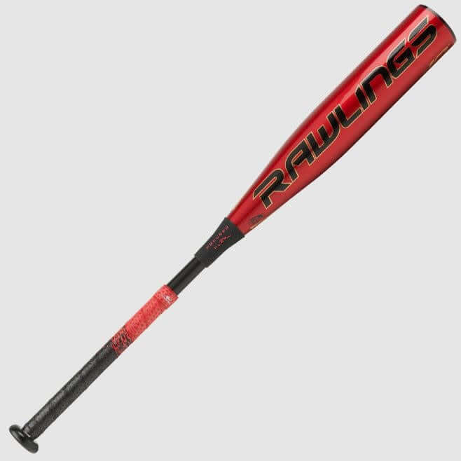 Rawlings Quatro Pro USSSA bat with larger sweet spot and longer barrel for a balanced swing.