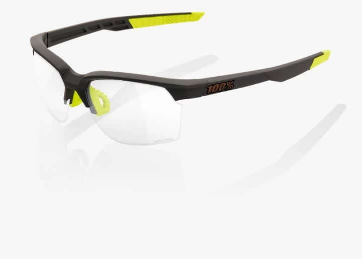 Sportcoupe sunglasses with optically correct decentered spherical dual lens