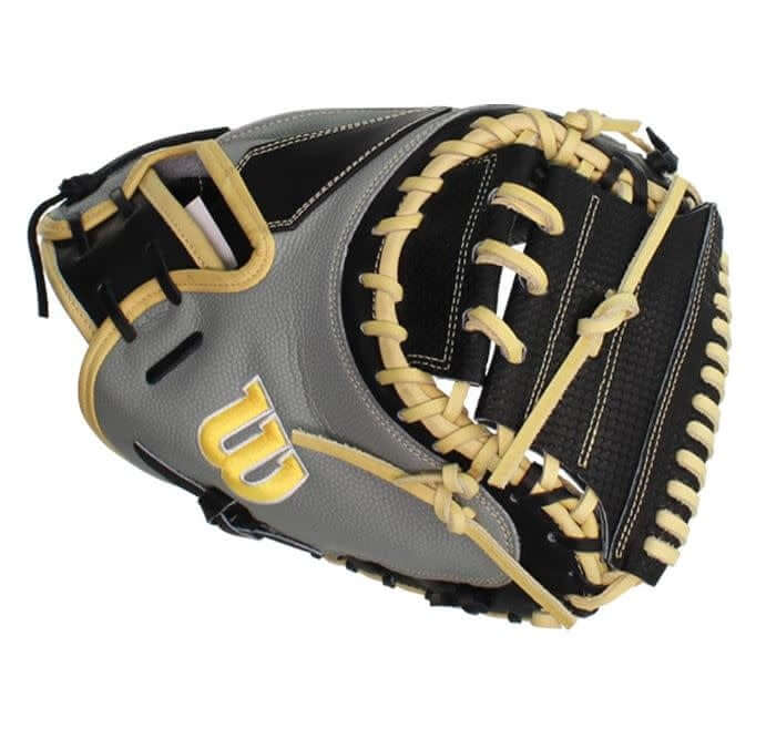 Wilson A2000 M1D Spin Control 33.5 Catchers Mitt with deep pocket and SpinControl Technology.