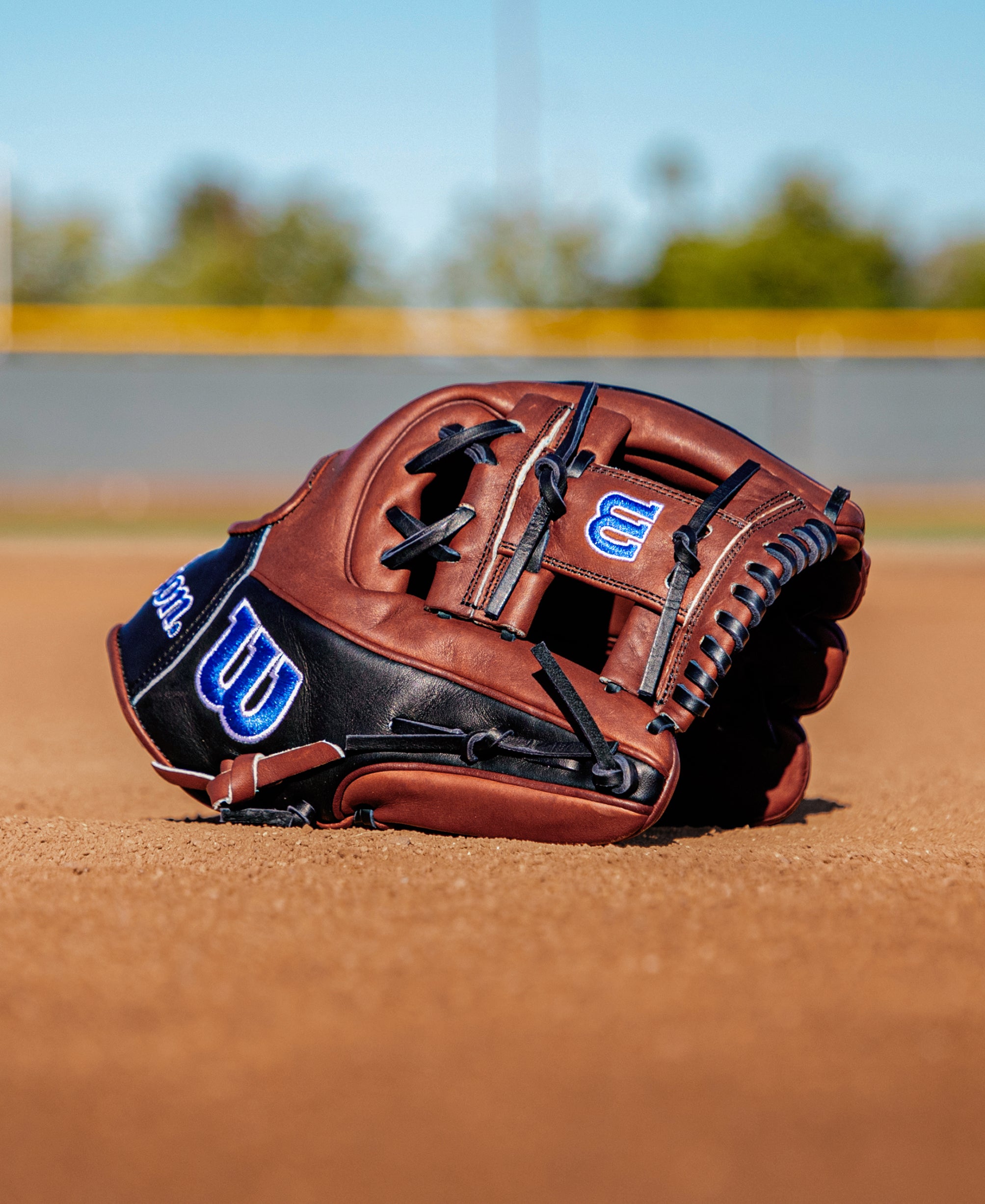 Wilson 2027 A2000 BWJ7 GM Annual 11.75" Baseball Glove