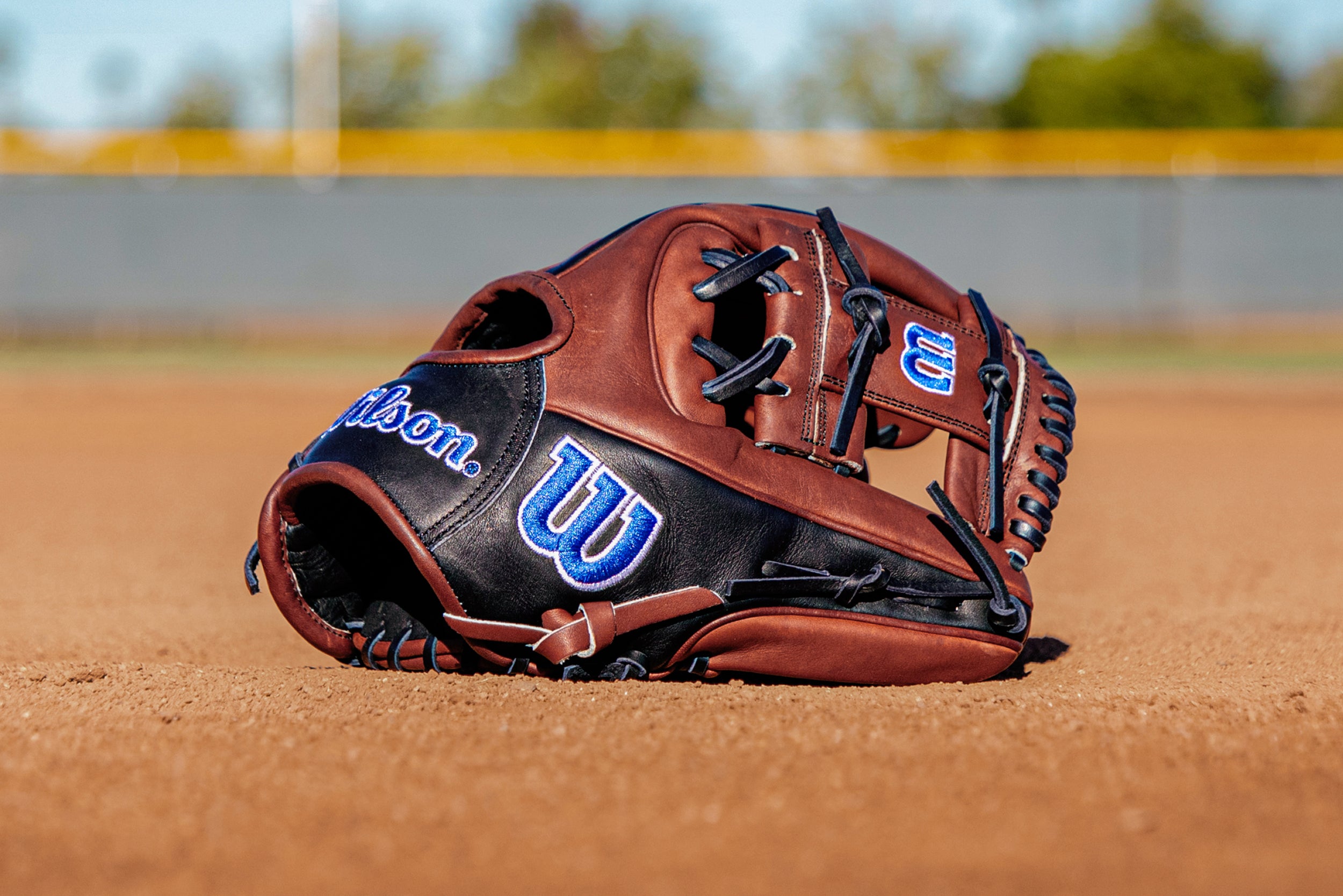 Wilson 2027 A2000 BWJ7 GM Annual 11.75" Baseball Glove