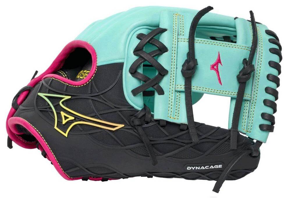 H-Web design of Mizuno GPS-40RDC glove engineered for control, flexibility, and quick transfers.