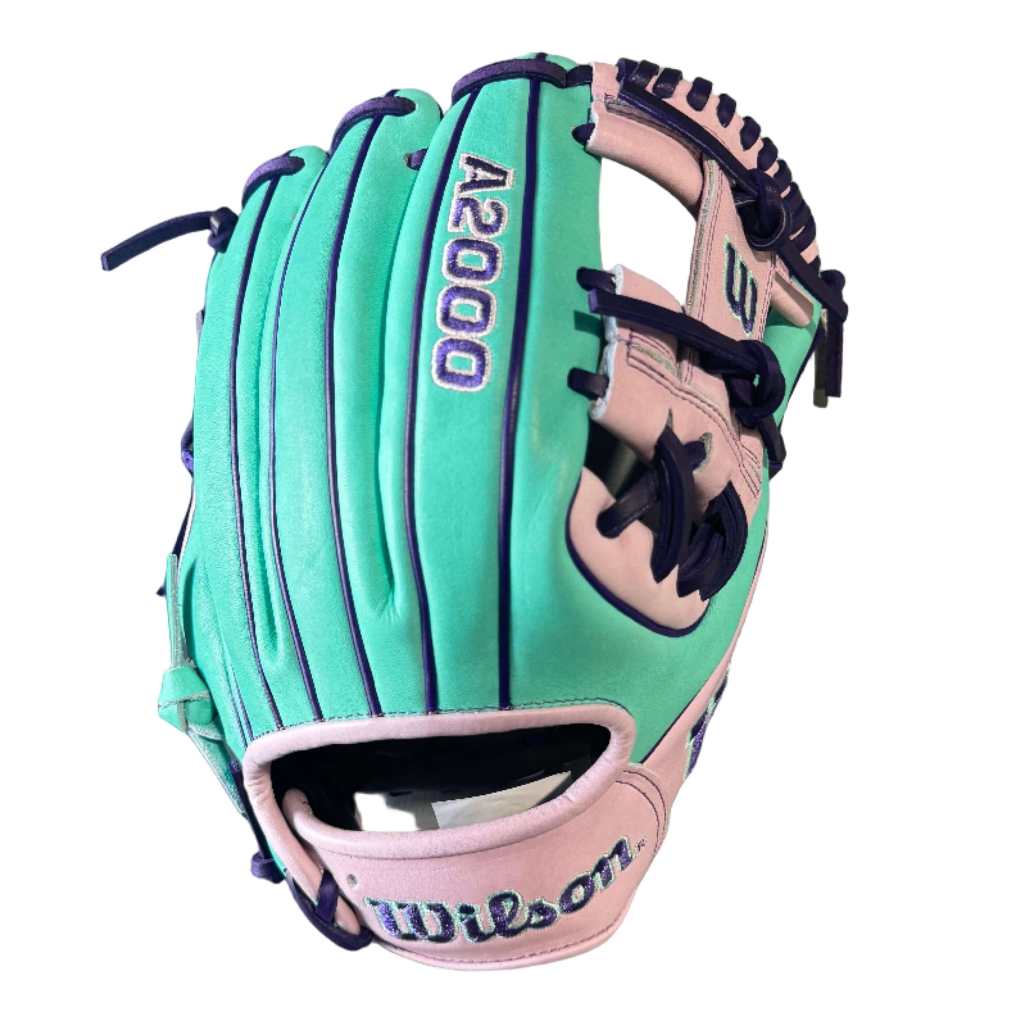 2025 A2000 1786 11.5" Lush Lavender Exclusive Baseball Glove