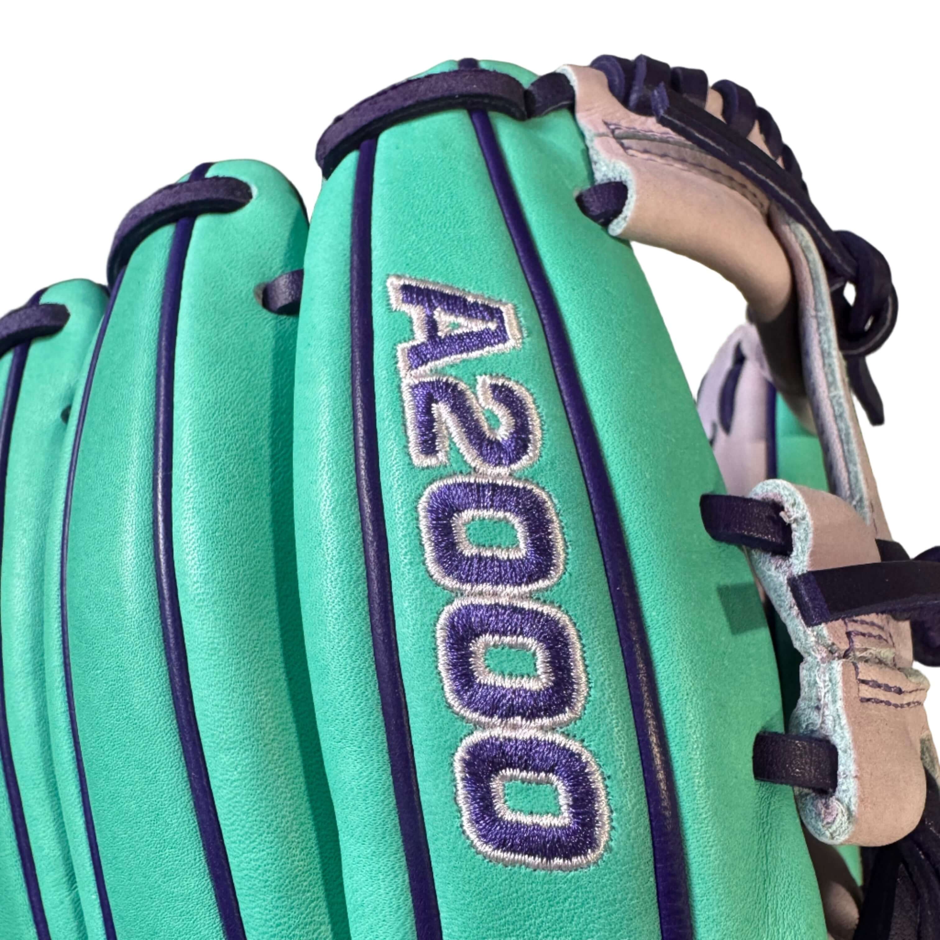 2025 A2000 1786 11.5" Lush Lavender Exclusive Baseball Glove
