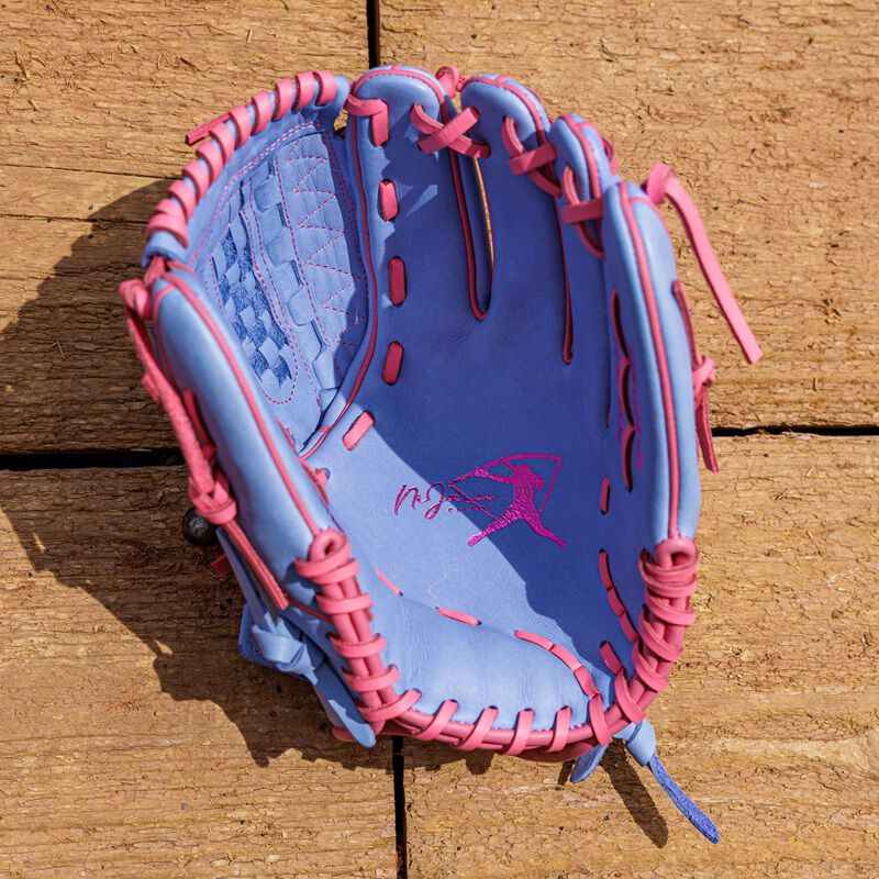 Easton Pro Collection Signature Series Nijaree Canady 12" Softball Glove
