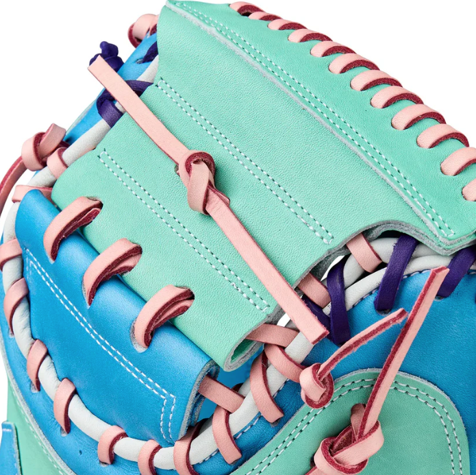 Wilson 2025 Fall A2K 1734 Sea/SkyBlue 34"