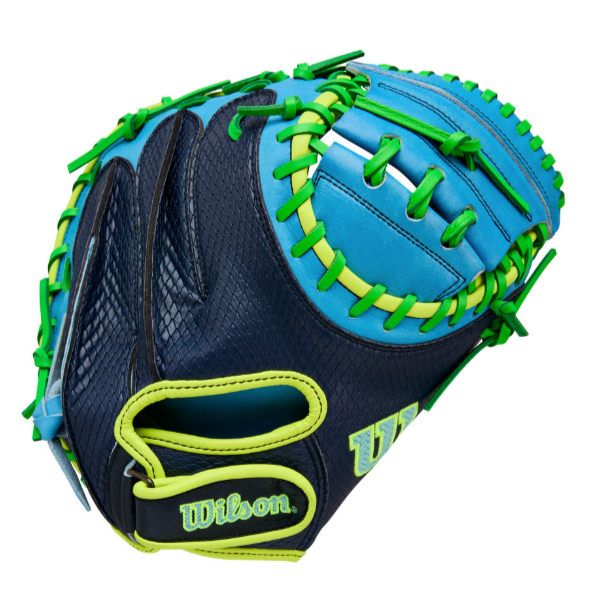 Wilson 2025 Fall A2000  PF33SS Nav/SKBL/Ne 33"