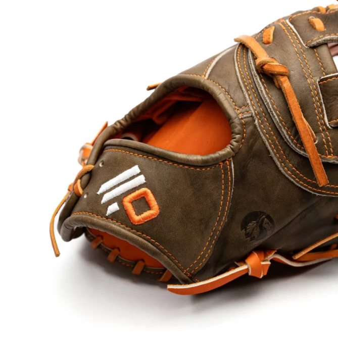 Nokona Hunting Season HS-EPN70 13" H Web 1st Base Mitt