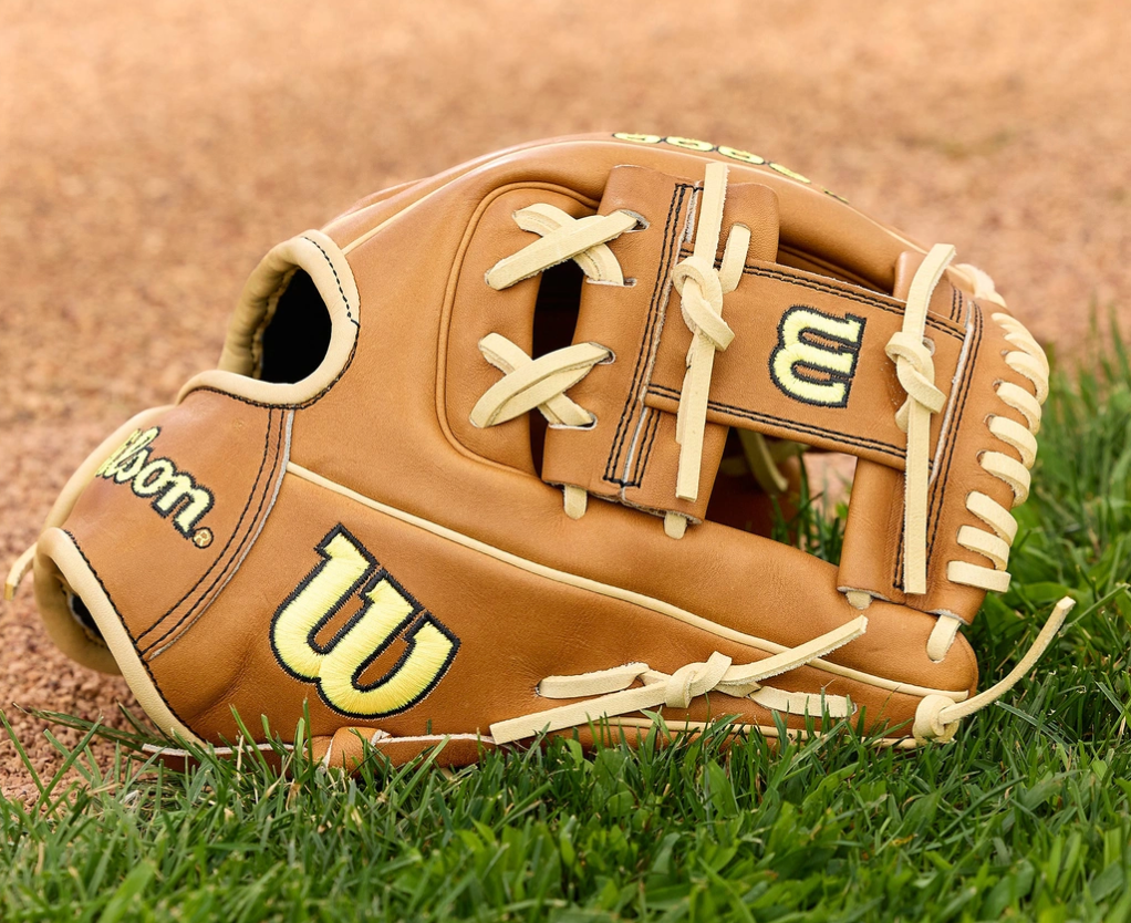 Wilson A2000 Classic  DP15 11.5
