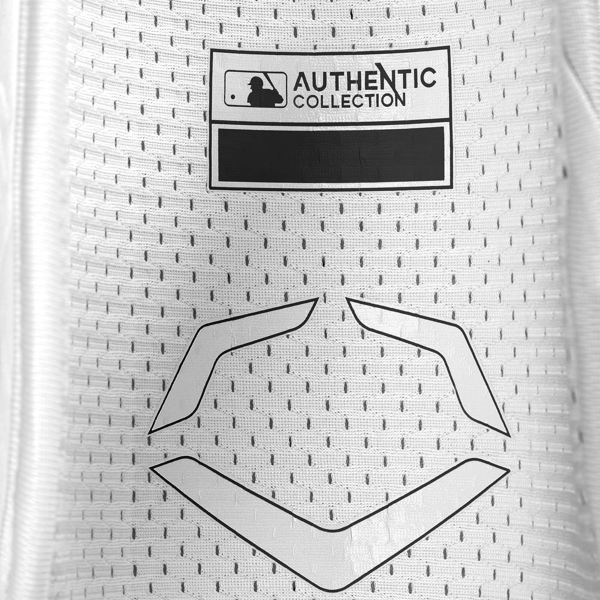 Evoshield Pro-SRZ 2.0 Double-Strap Elbow Guard - White