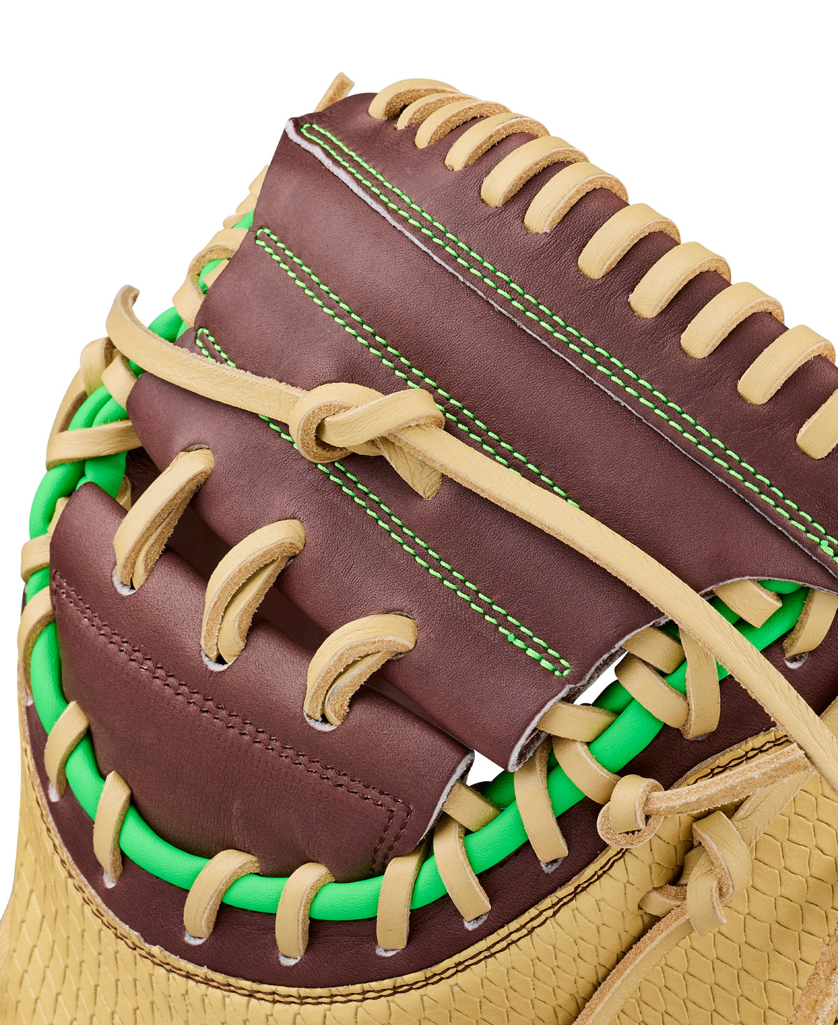 Wilson A1000 SMU CM33 "Dubai" 33" Catchers Mitt