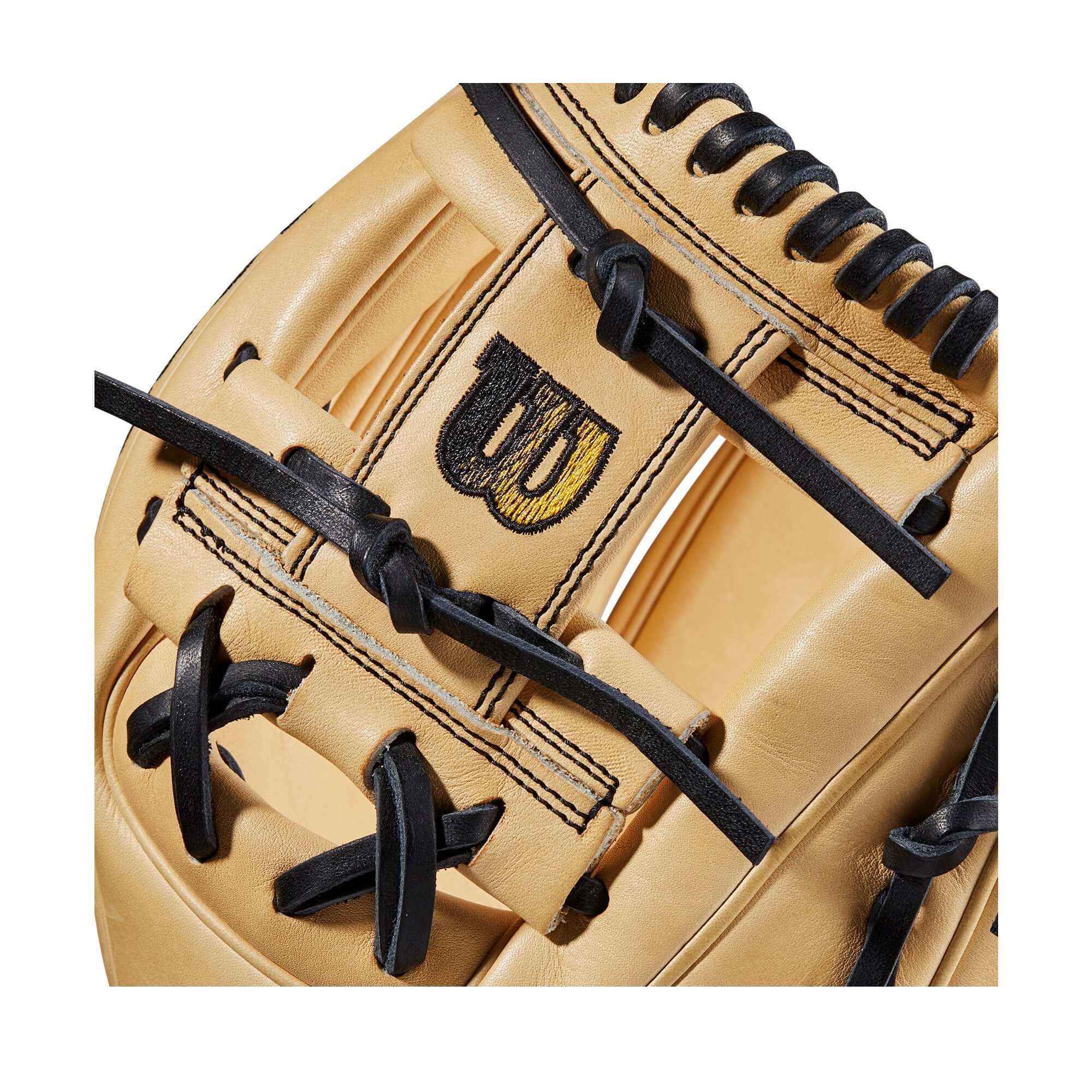 Wilson 2023 A2000 1786 Blonde 11.5 Baseball Glove