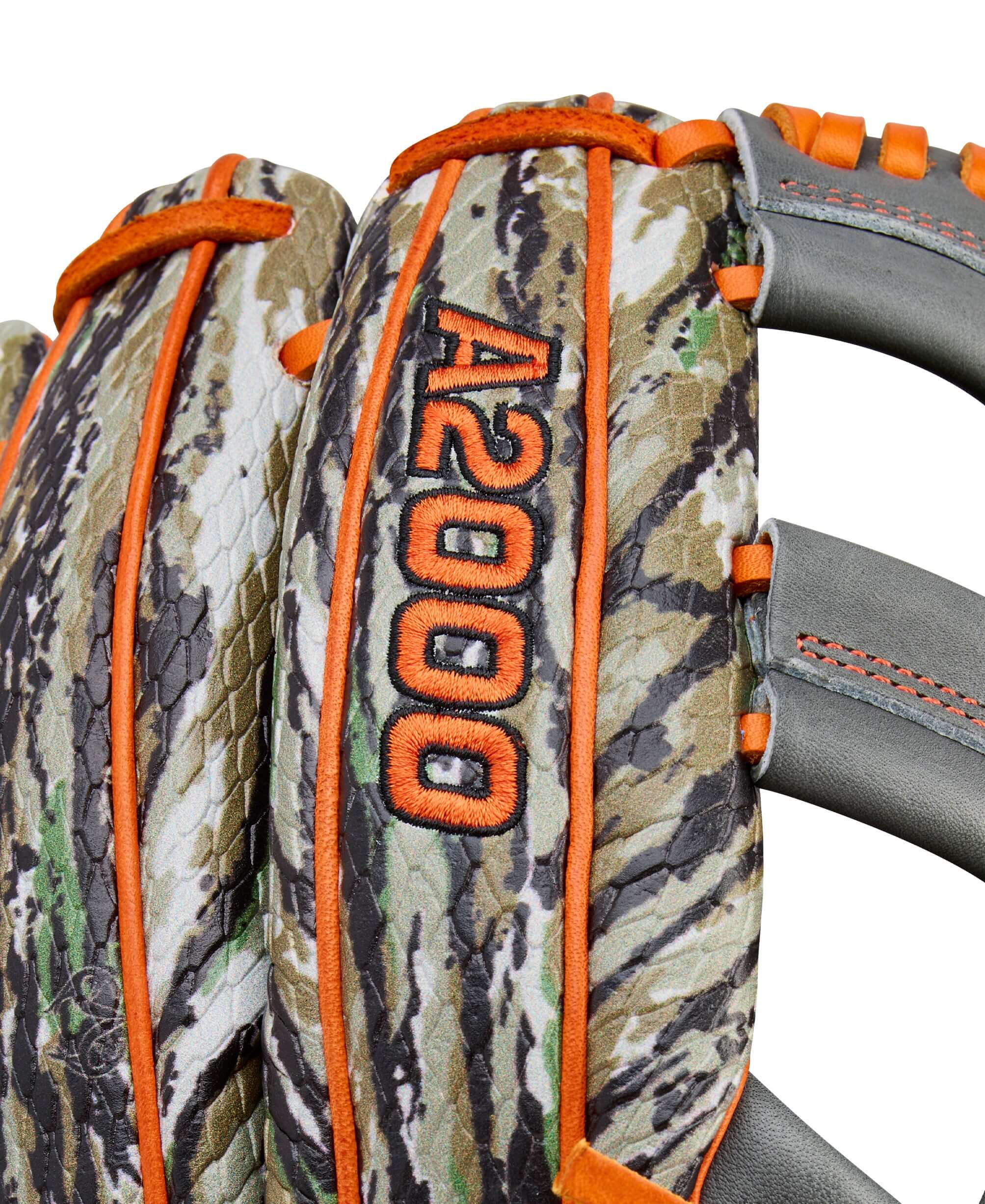 Wilson Winter 2025 Gunnar Henderson A2000 11.75" Infield Baseball Glove