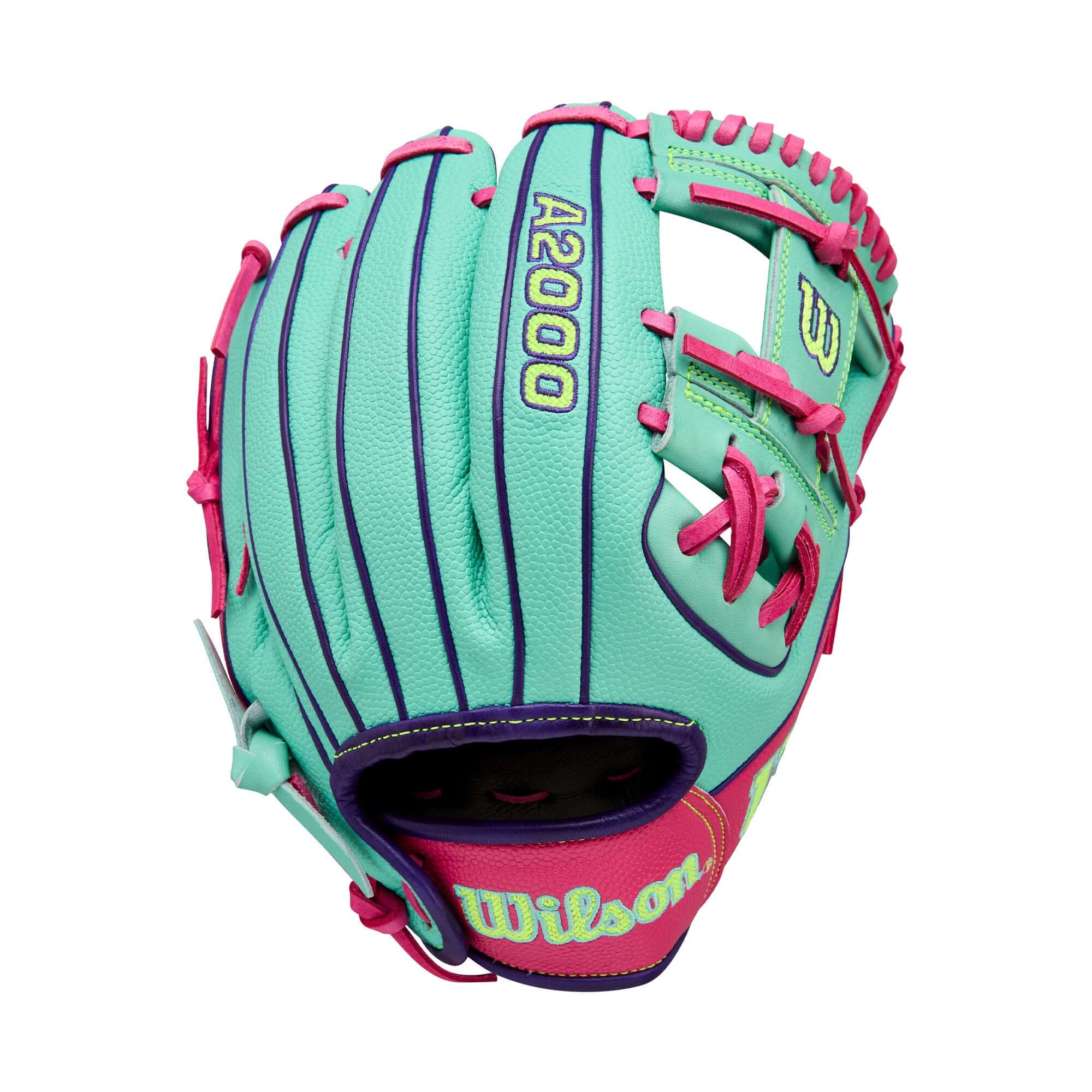 Wilson 2025 A2000 DP15SS 11.5” Infield Glove back view featuring lightweight Flamingo SuperSkin.
