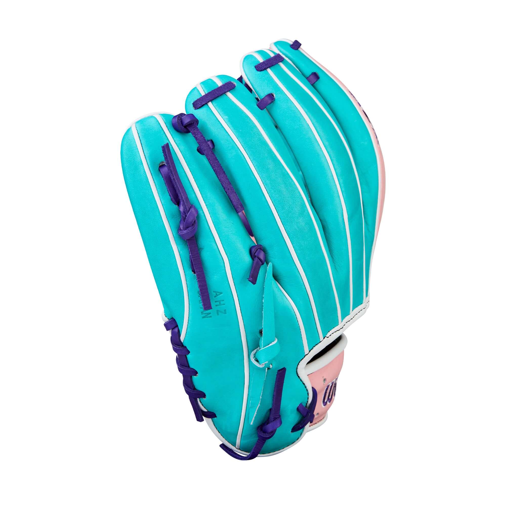 Finger detail of Wilson 2025 Winter A2K 1786 11.5" Infield Baseball Glove displaying Rolled Dual Welting for structure and control.