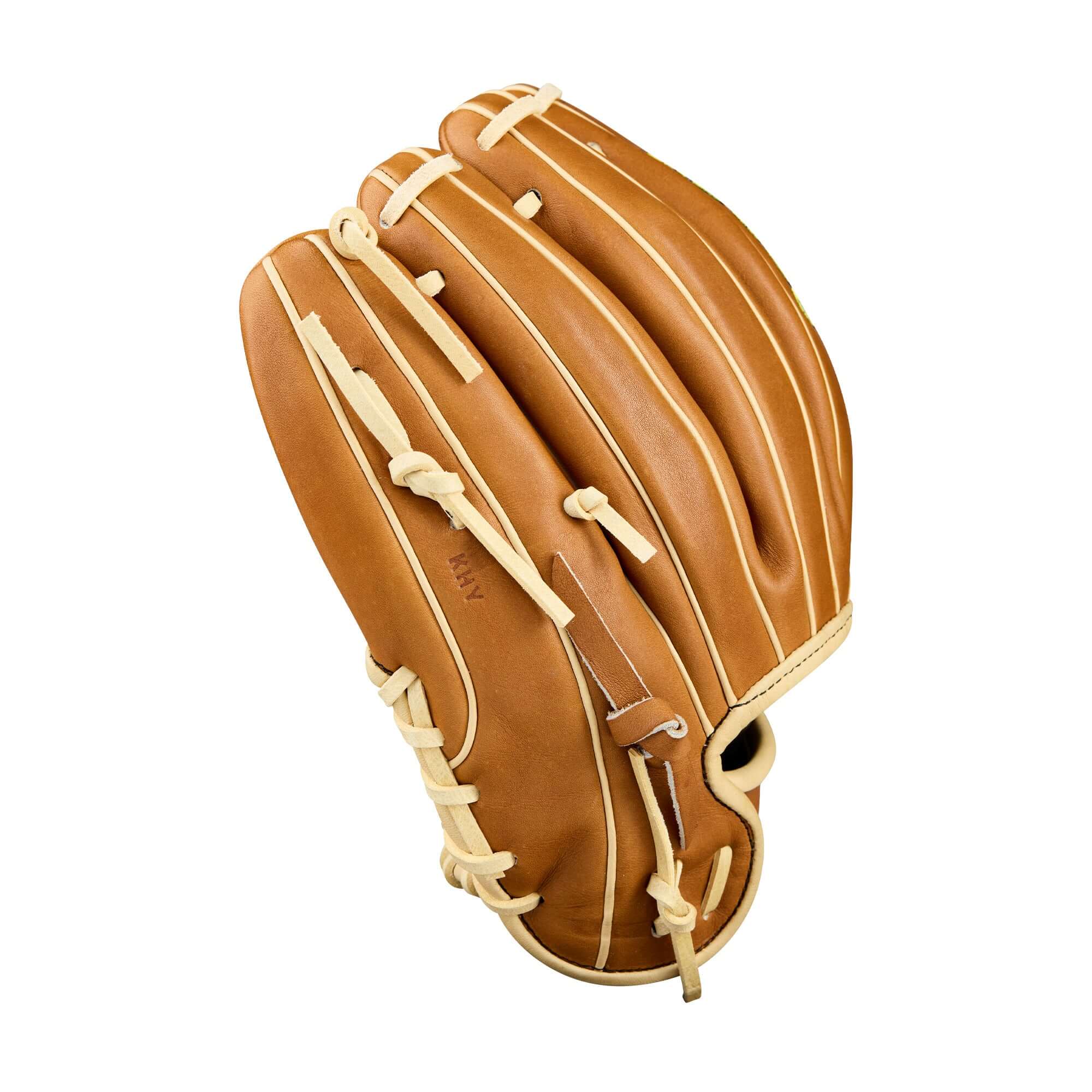 Wilson 2026 A2000 Classics Series DP15 11.5” Infield Glove