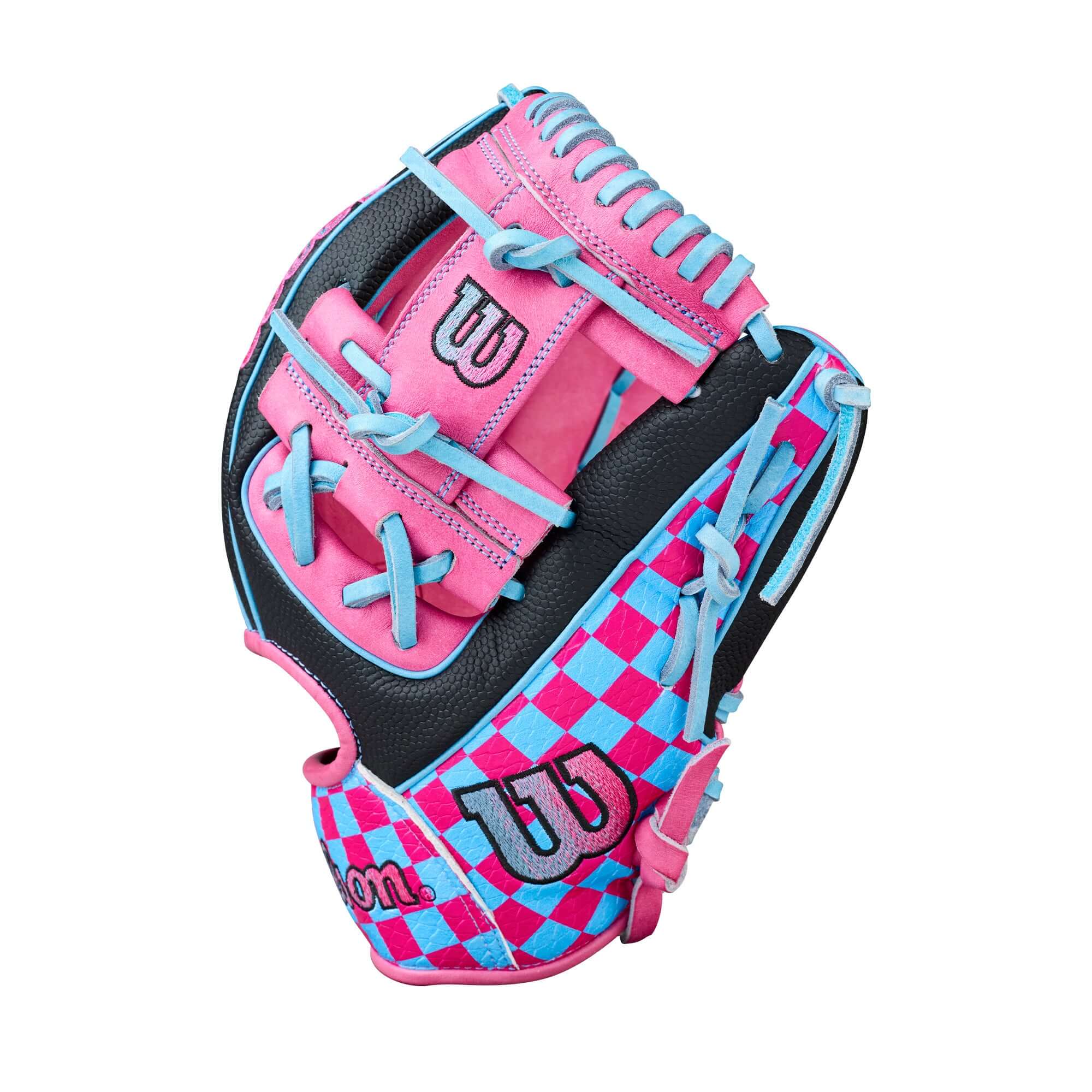 Wilson 2025 A2000 1786SS 11.5” Pottstown Glove thumb detail with PU logo stamping.