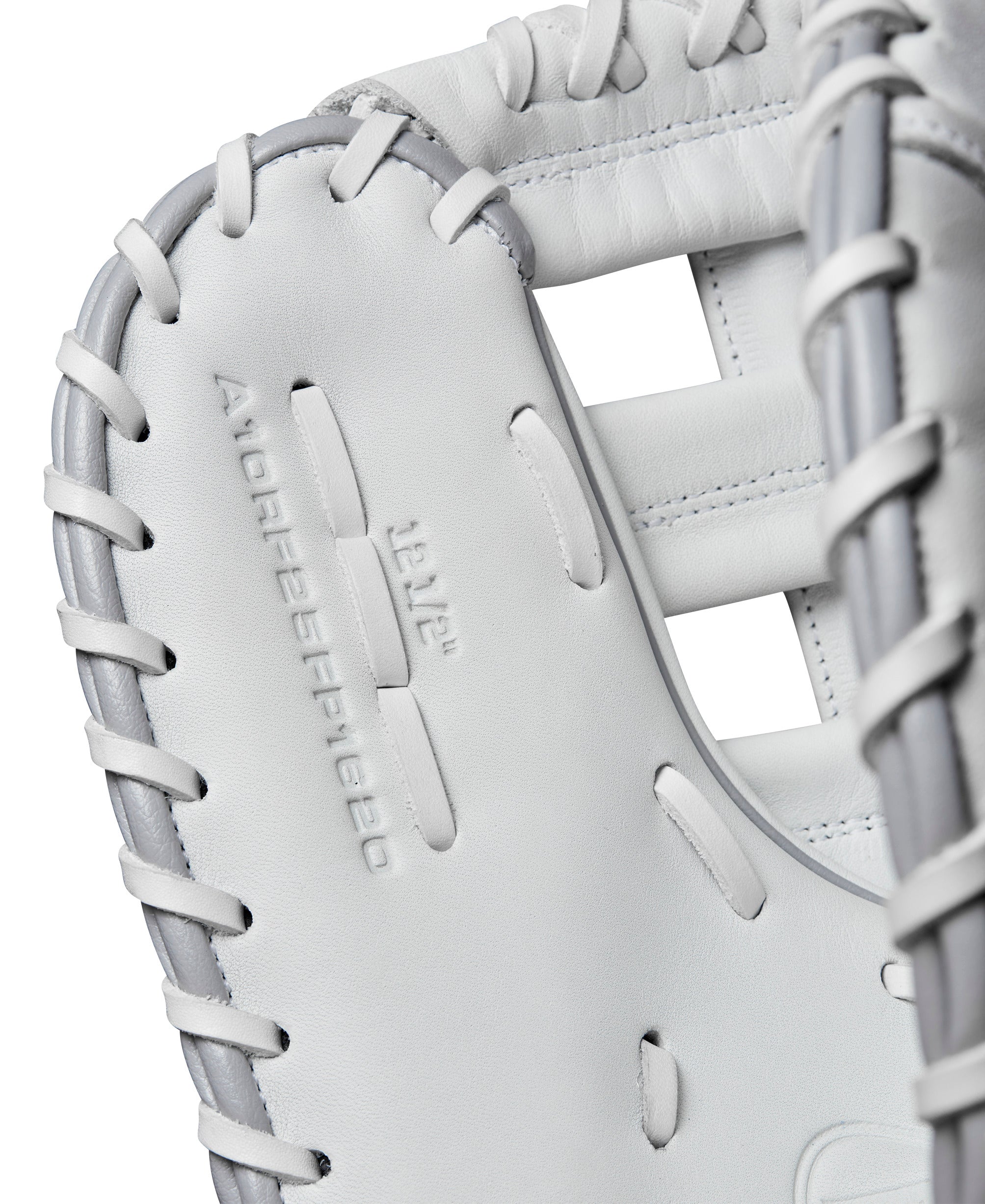 Wilson 2025 A1000FP 1620 Fastpitch Softball Gloves 12.5" White/Grey