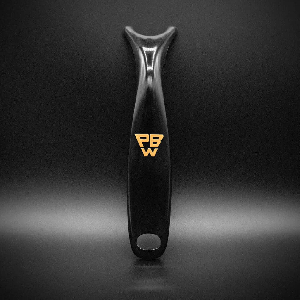 Pelican Bat Wax Pine Tar Scraper featuring durable nylon/glass blades for removing bat wax and pine tar buildup.