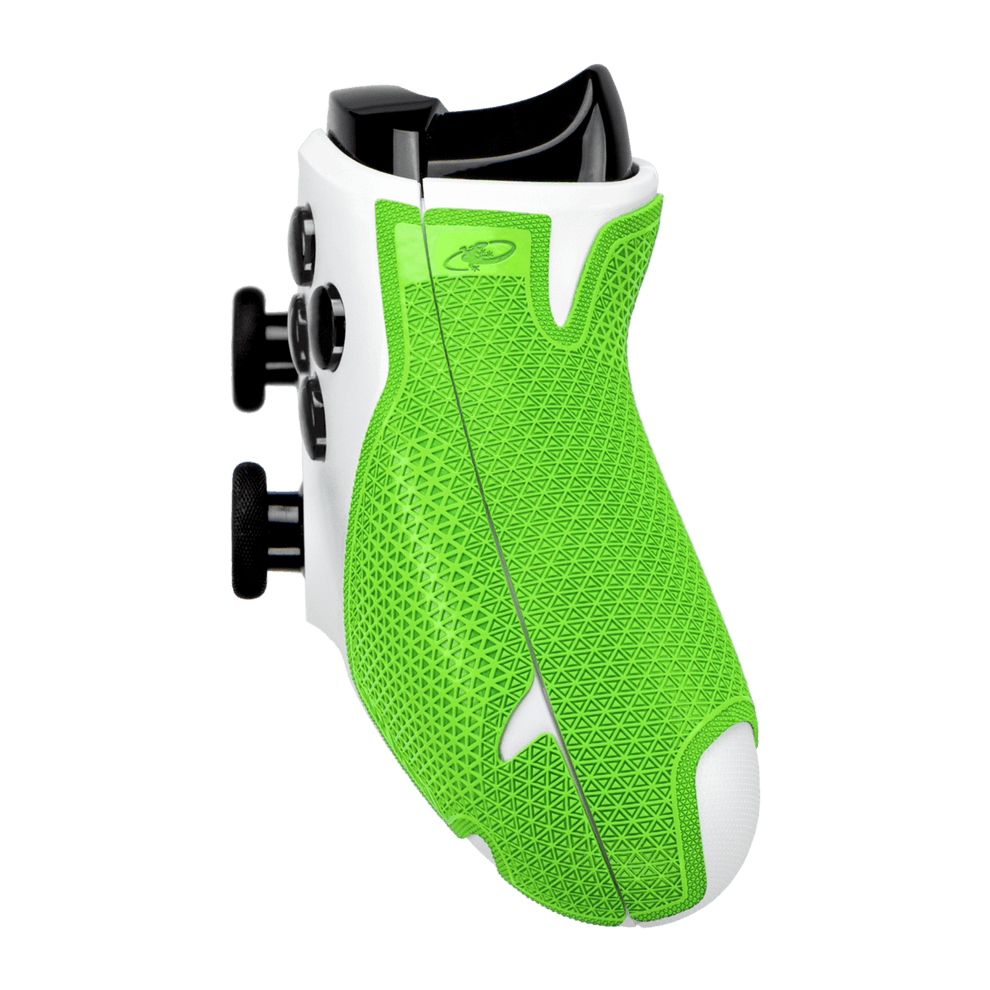 Lizard Skins DSP Controller Grip for Xbox One in emerald green, featuring a textured, slip-resistant design for comfort and control.