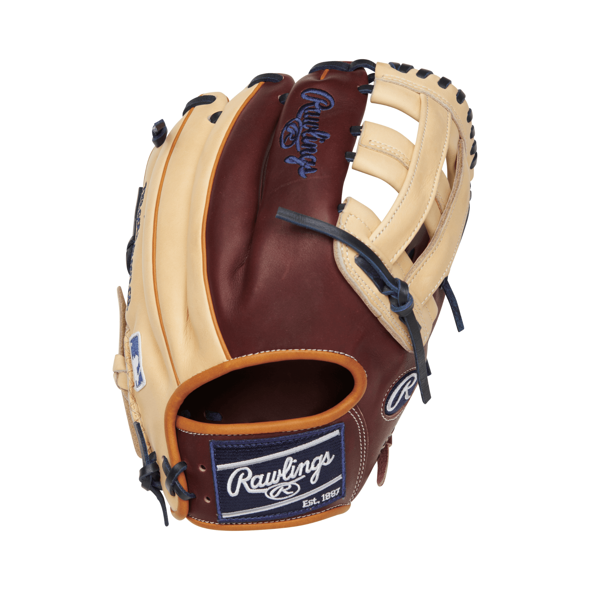 Rawlings ColorSync 7.0 Heart of the Hide R2G Outfield Glove 12.25" showcasing premium craftsmanship and classic design.