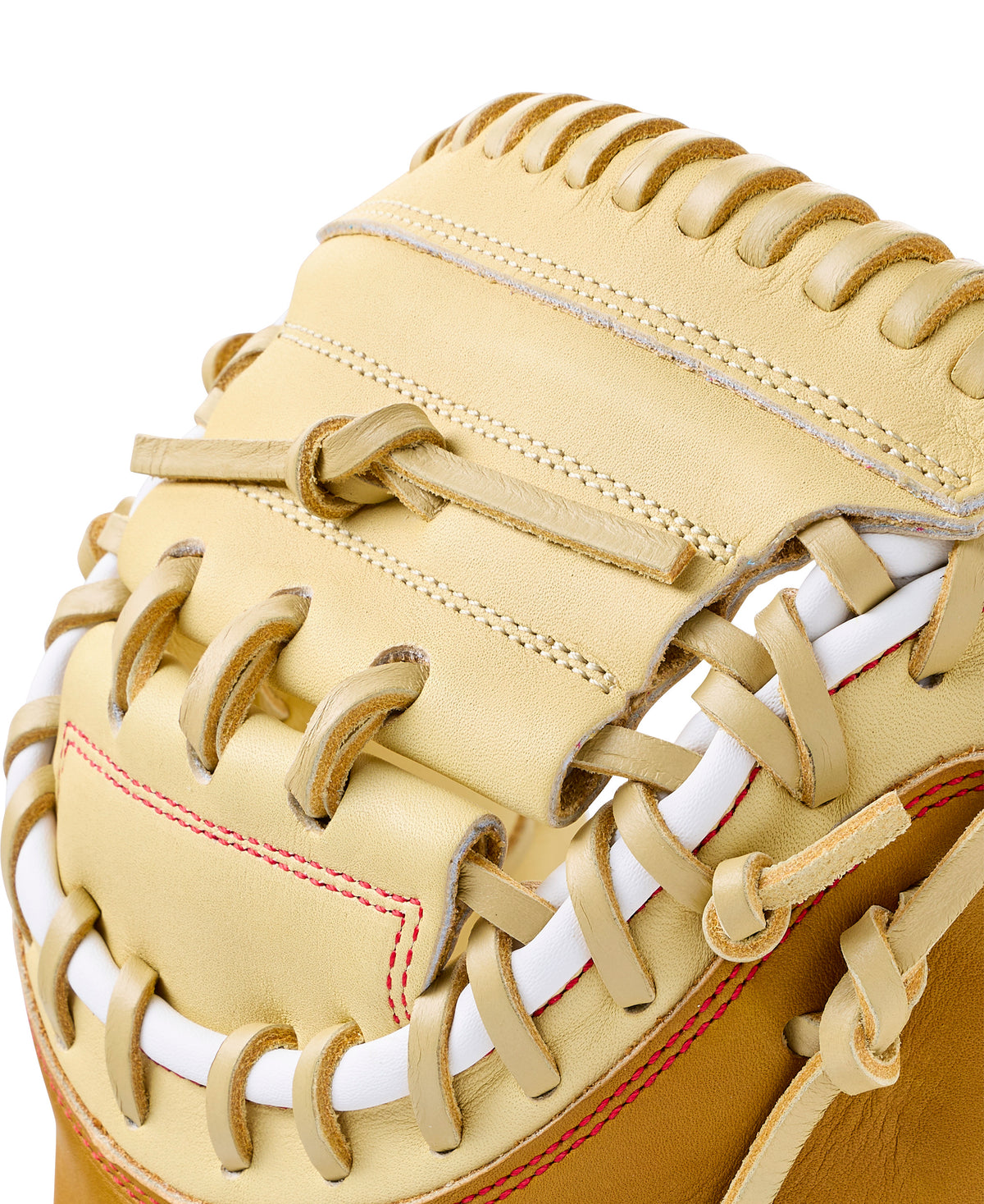 Close-up of the Wilson 2027 A1000 PF33 33” Baseball Catcher’s Mitt showing detailed stitching and leather design.