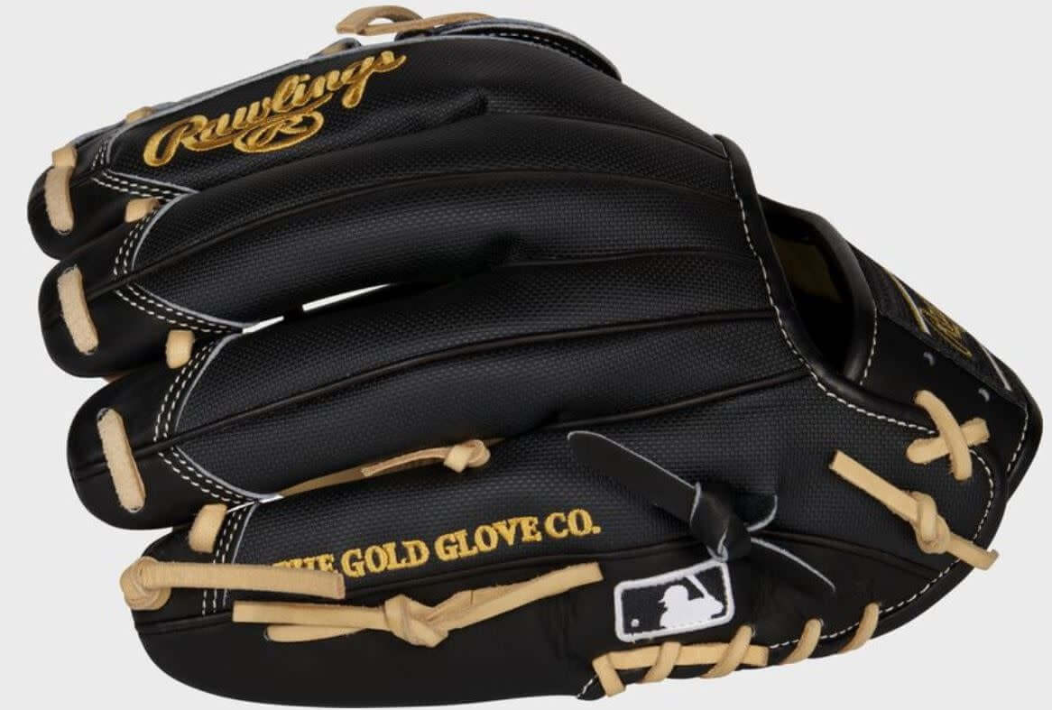 Rawlings Heart of the Hide 12 in Baseball Glove - Throwing Hand: Right
