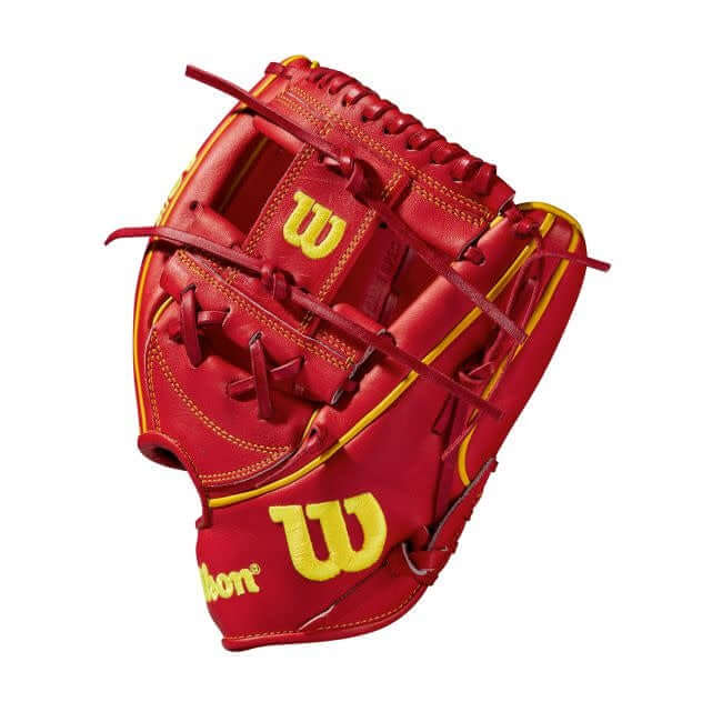 Wilson  A2K Ozzie Albies Game Model (IF) 11.5 Red