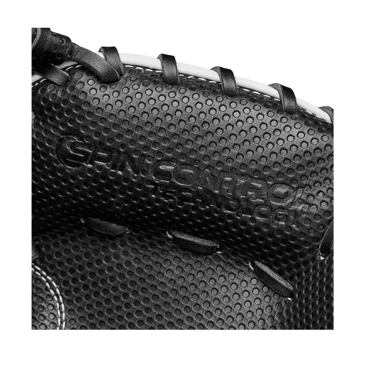 Wilson 2023 A2000 M1DSS Spin Control Black 33.5 Baseball Glove