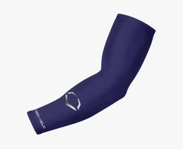 Wilson Evoshield Youth Solid Arm Sleeve in black